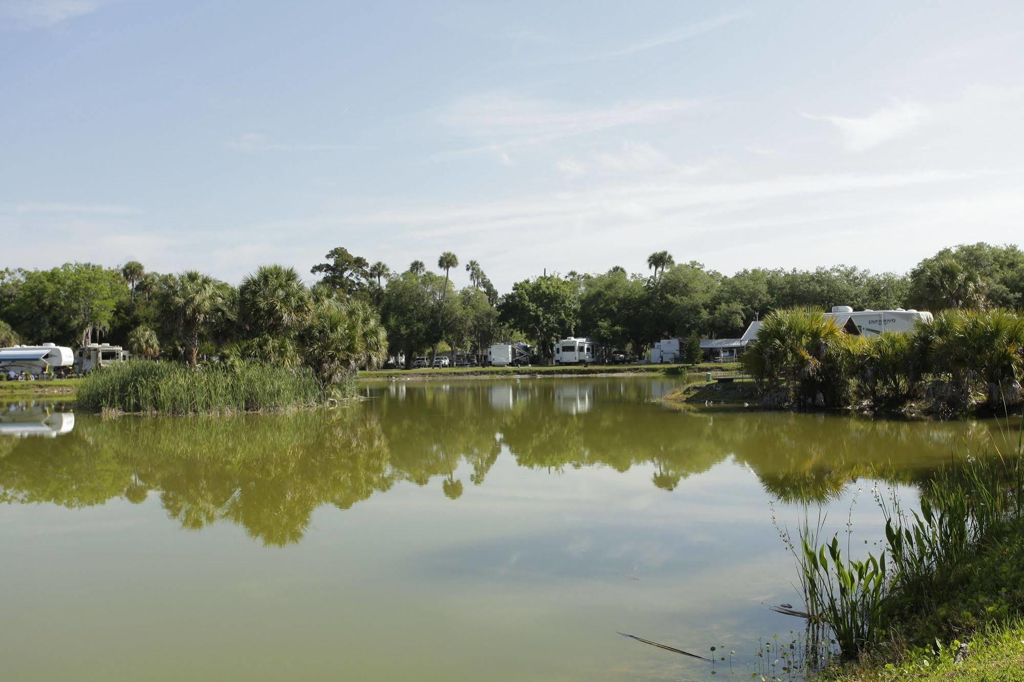 Crystal Isles Rv Resort Crystal River Esterno foto